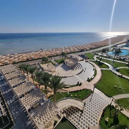 Luxury Beachfront Studio- Foreign Nationals Only Hurghada Eksteriør bilde